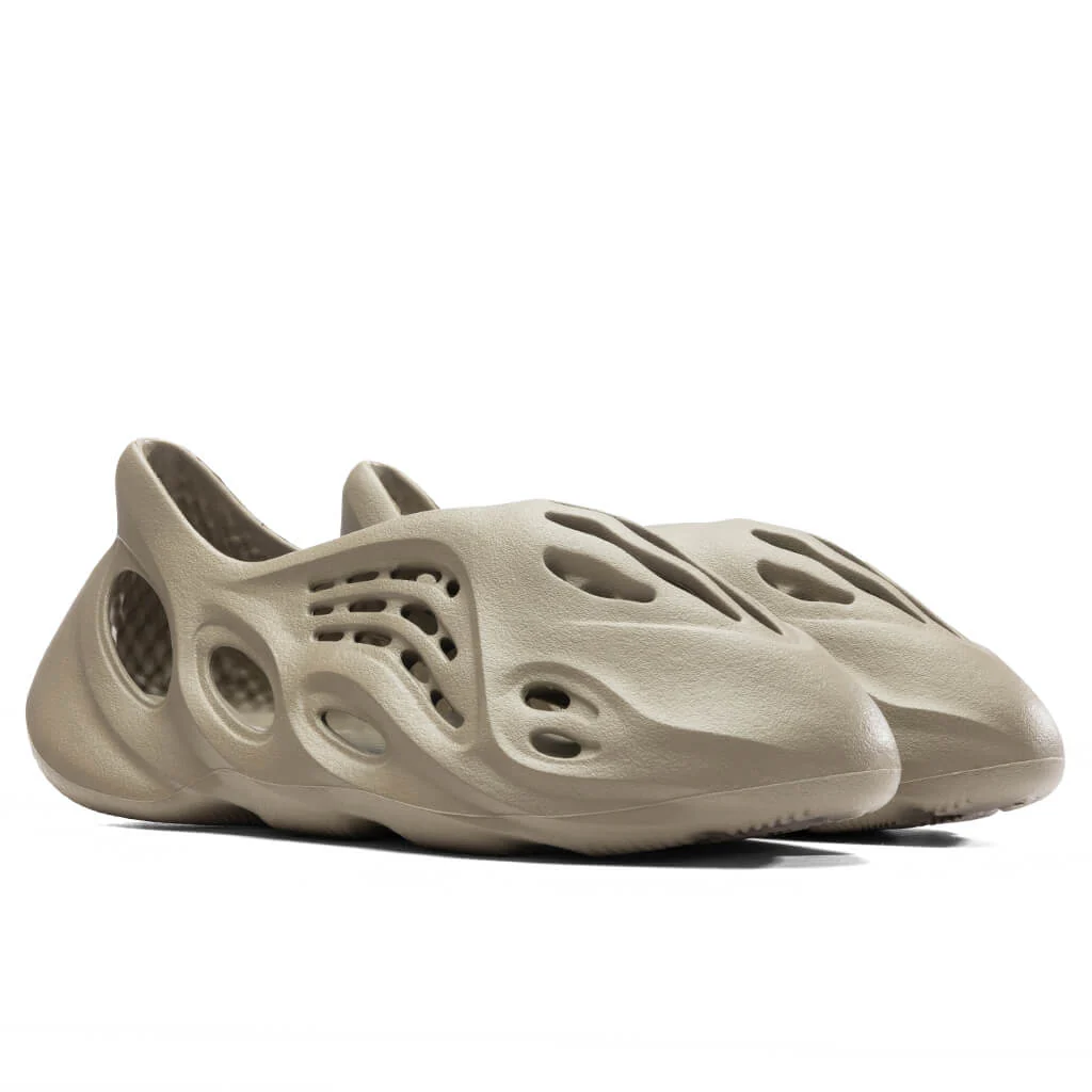 Yeezy Foam RNR - Stone Taupe - Image 2