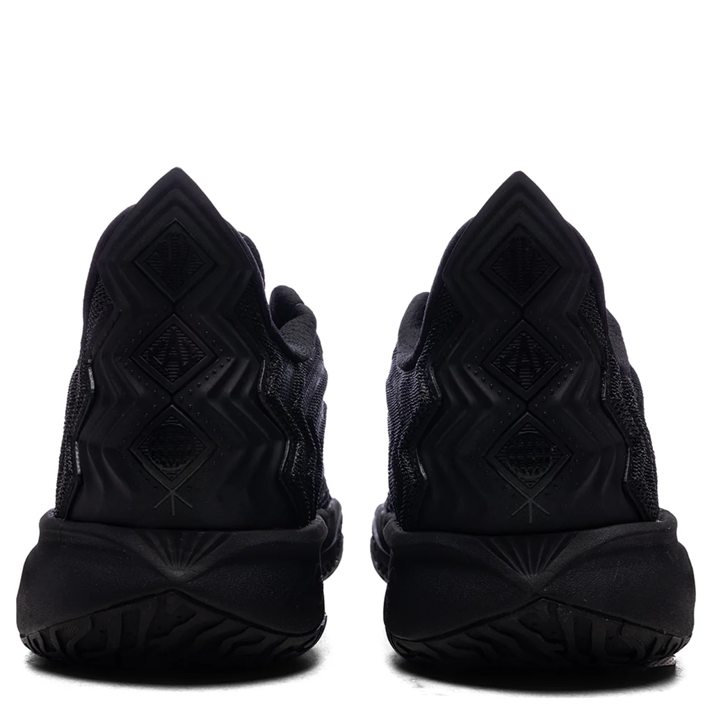 ANTA x Kyrie Irving Kai 2 'Triple Black' - Black - Image 4