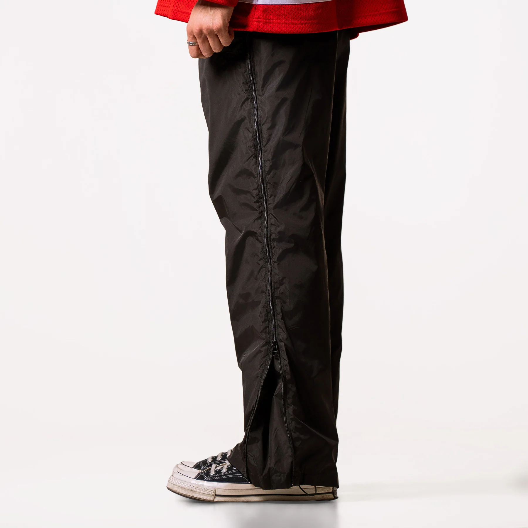 Newman Zipper Expandable Pant - Black - Image 8