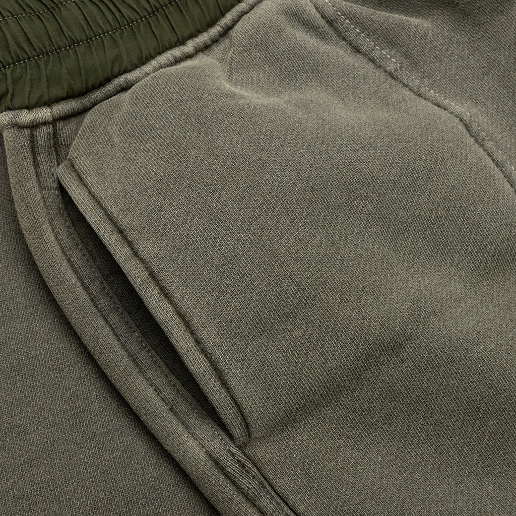 Marc Sweatshort - Olive Pigment - Image 3