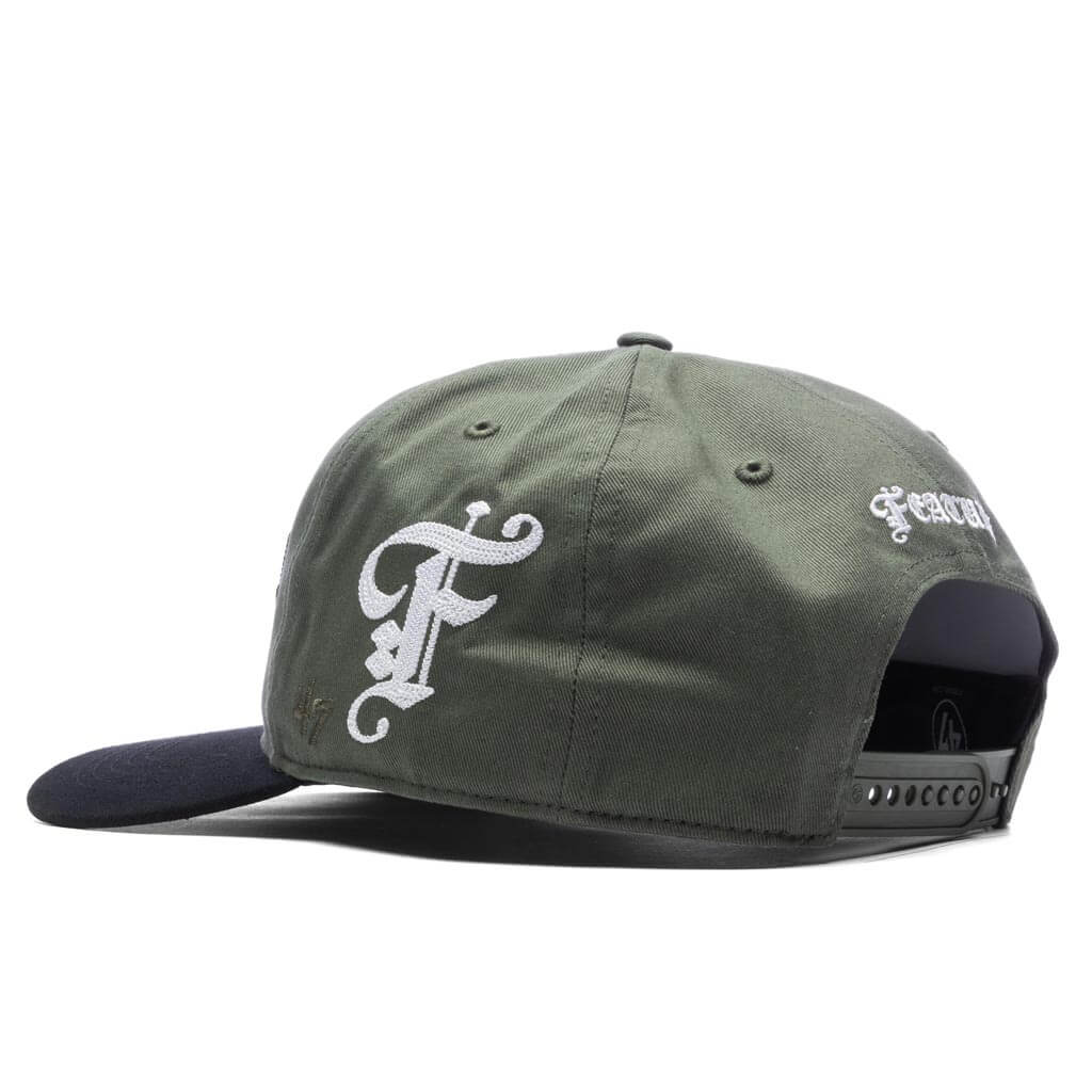 Feature x 47 Brand Chain 47 Hitch RF - San Francisco 49ers - Image 6