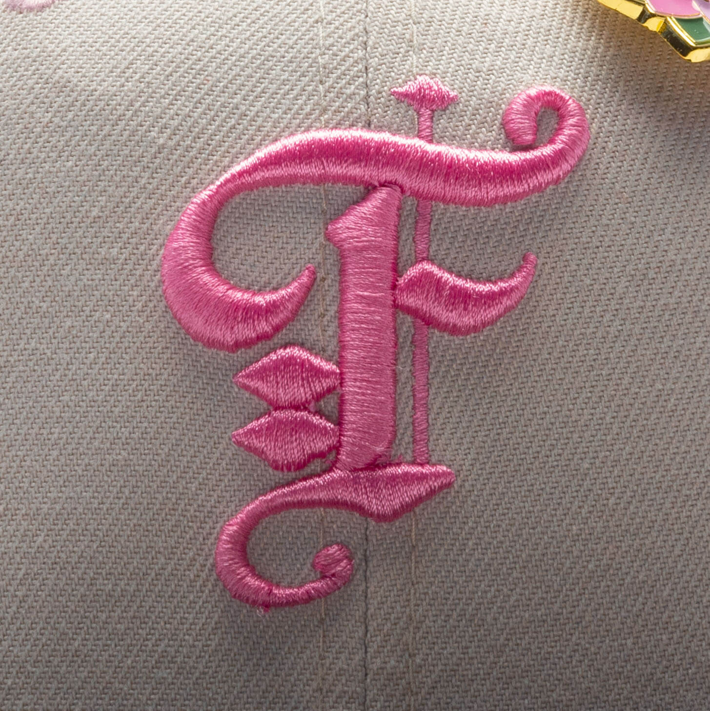 Feature x New Era Lotus 59FIFTY Fitted - Feature F - Image 2