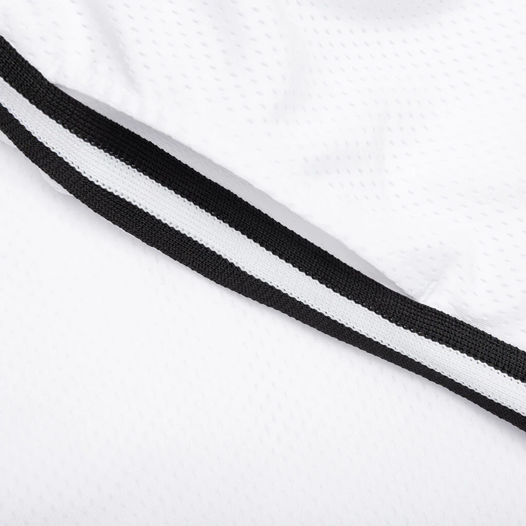 Venice Court Shorts - White/Black - Image 4