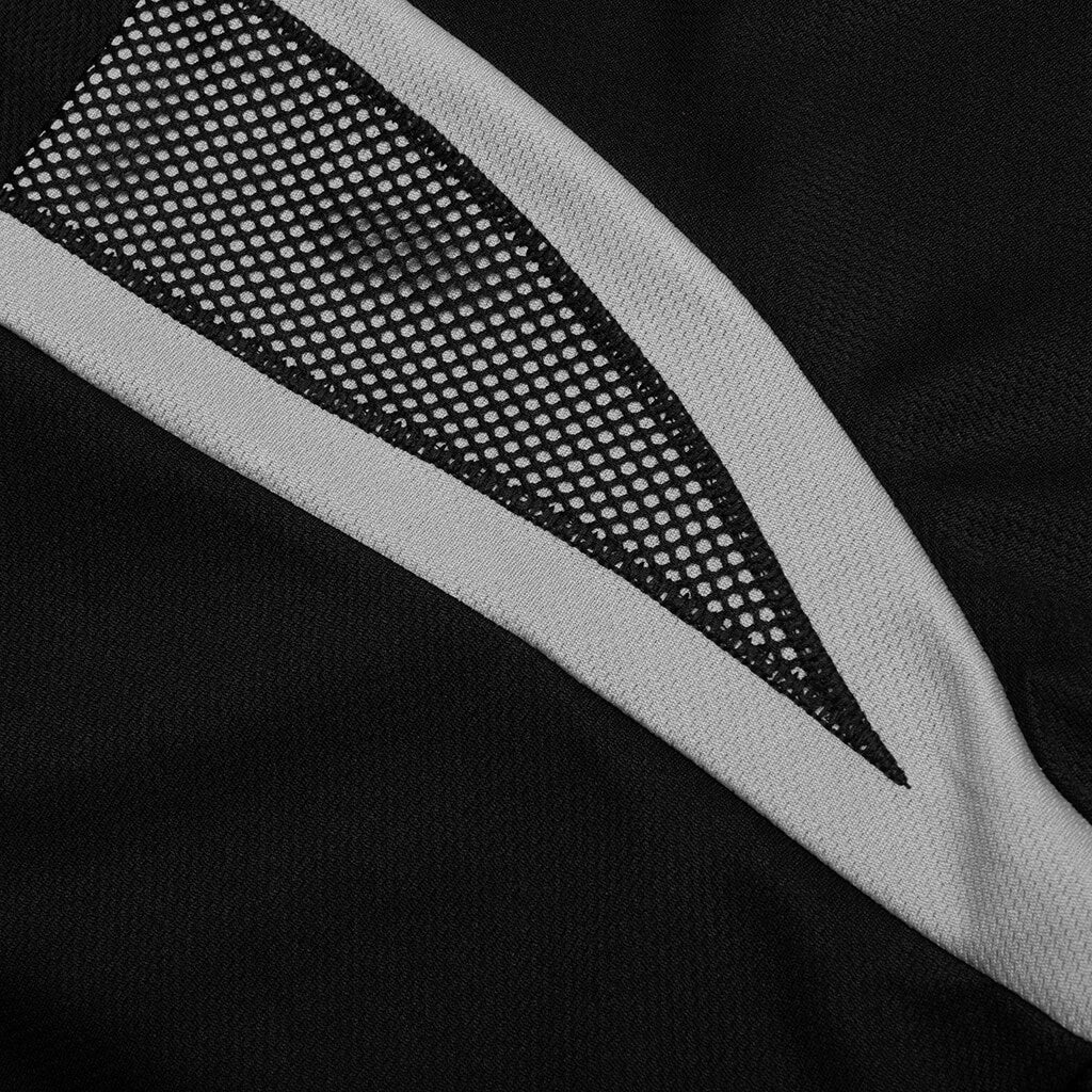 Pass S/S Knit Crop Fit Shirt - Black - Image 3