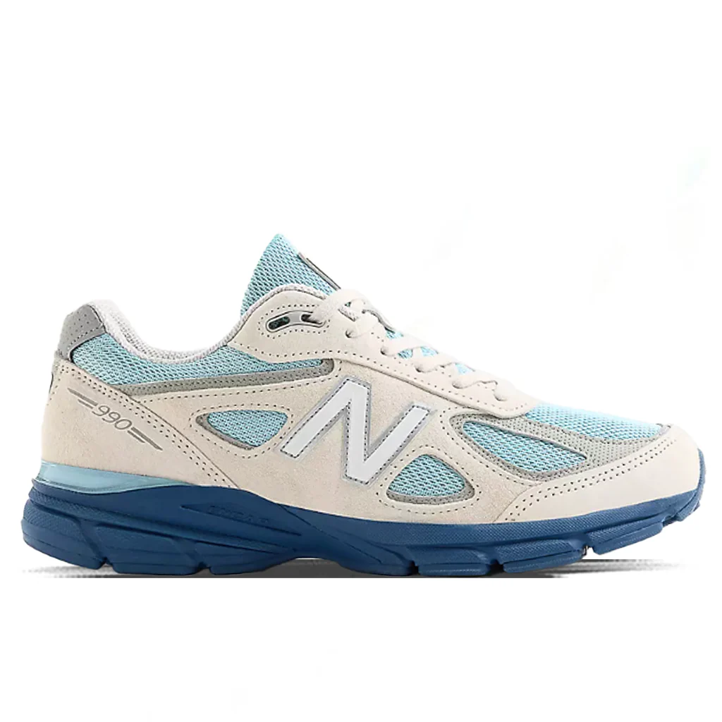 Made in USA 990v4 - Moonbeam/Cloud Blue/Magic Blue