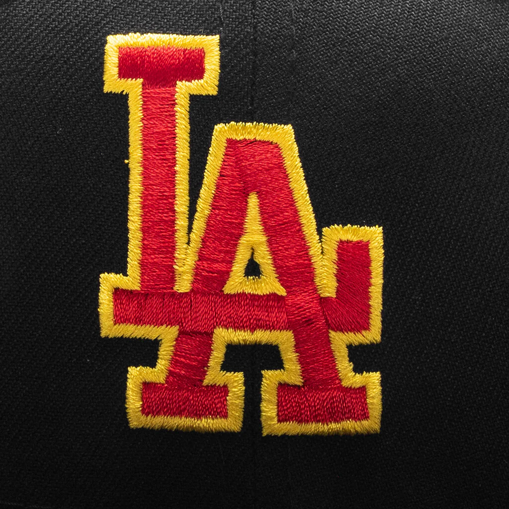 FEATURE x New Era 59FIFTY Fitted LA Dodgers Cooperstown - Black/Red - Image 2