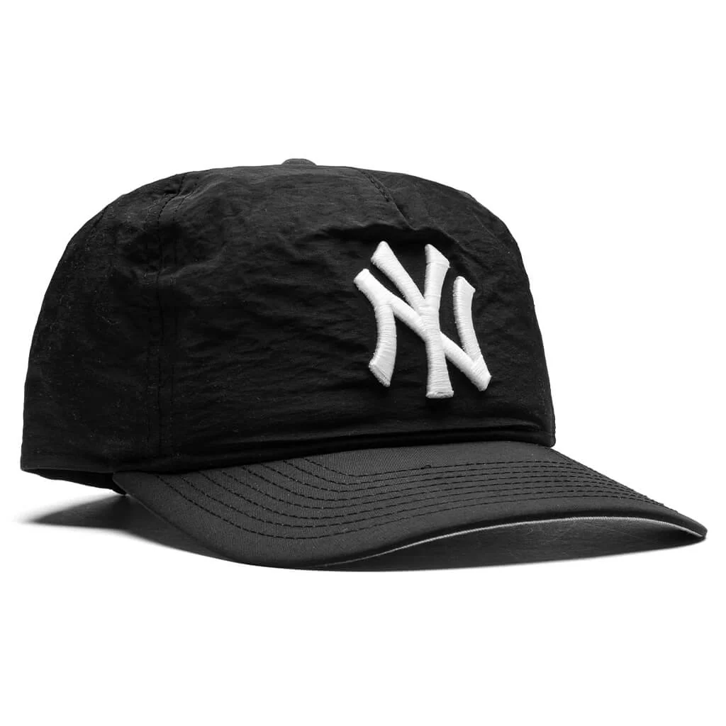 The Golfer Strapback Everyday Nylon - New York Yankees - Image 3
