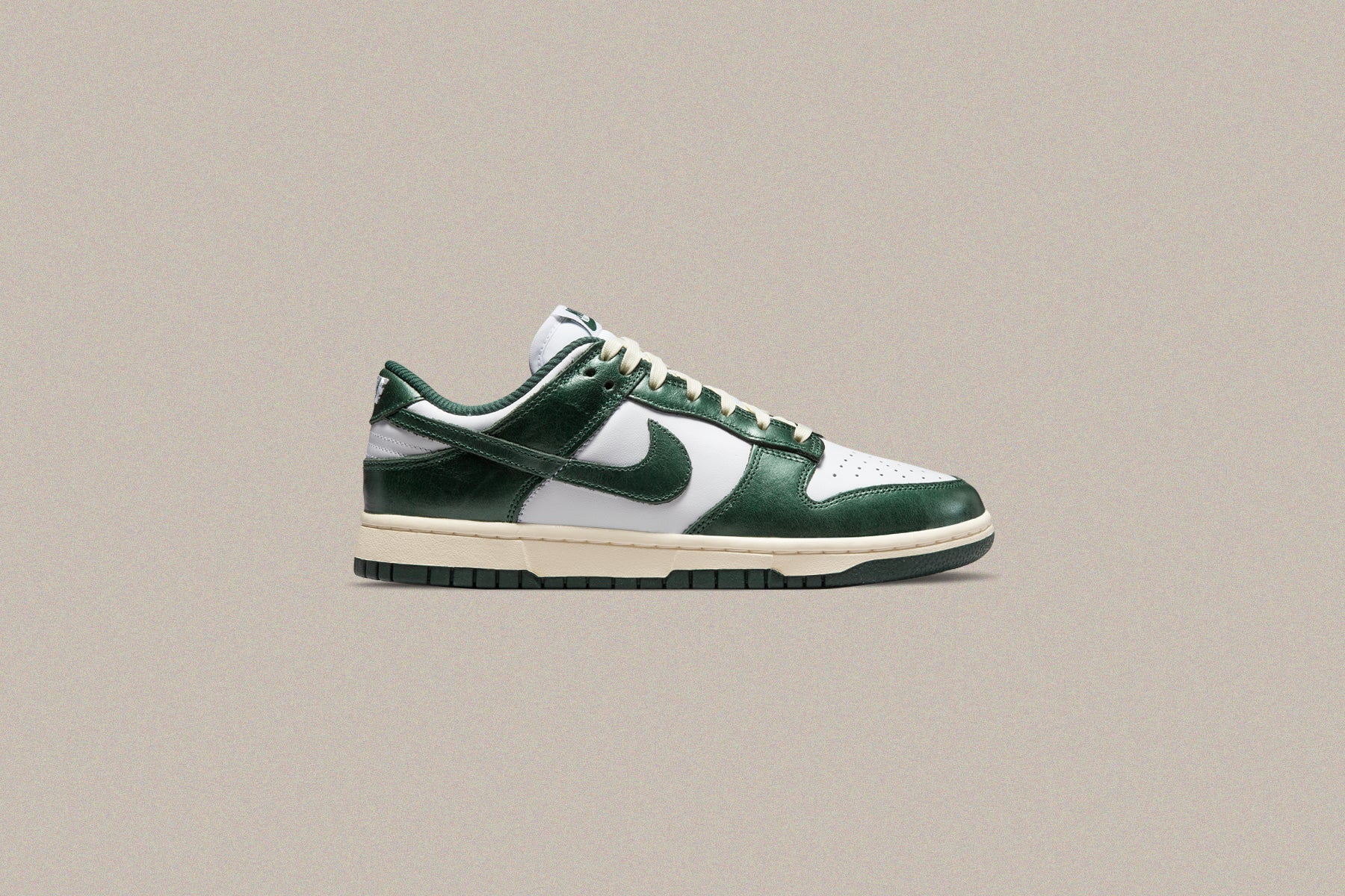 Women's Dunk Low `Vintage Green` - White/Pro Green/Coconut Milk - Image 6