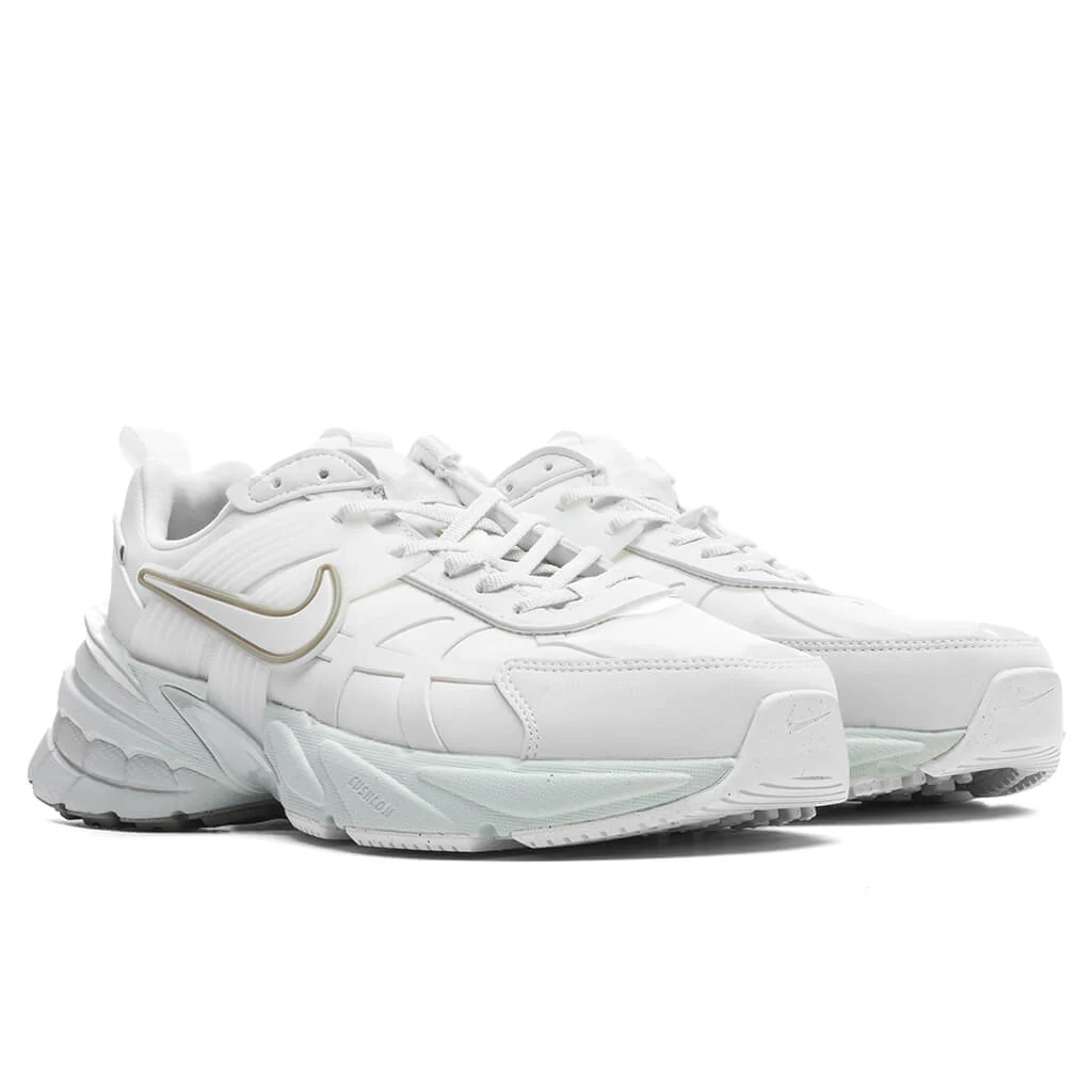 Women's V2K Run Gore-Tex - Platinum Tint/Summit White - Image 2