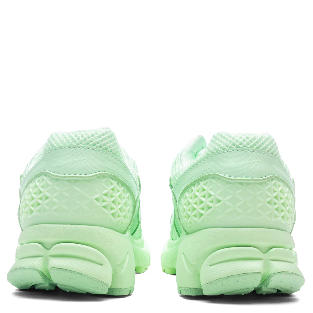 Zoom Vomero 5 - Vapor Green/Vapor Green - Image 4
