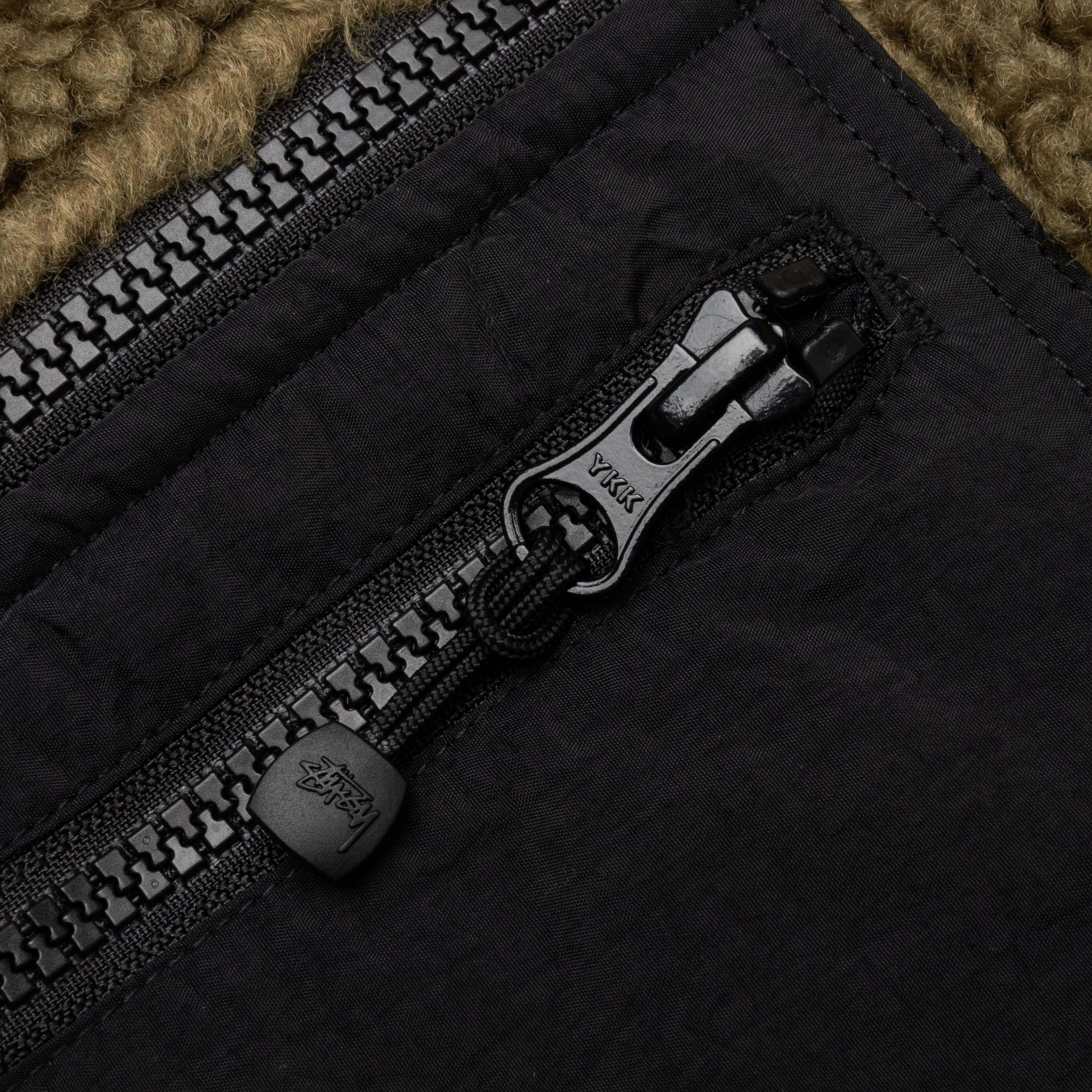 Sherpa Reversible Vest - Olive - Image 3